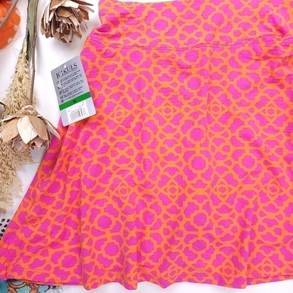 ❣️New ICIKÜLS Lattice Pink/ Orange Flip Skorts Size Med - Picture 4 of 13